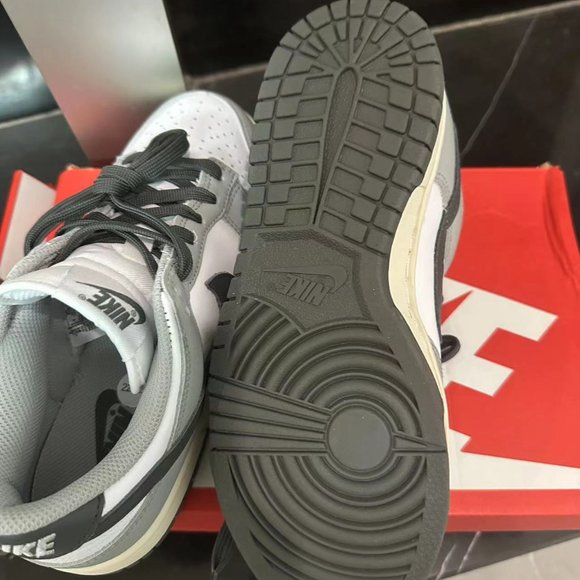 Nike Dunk Low Light Smoke Grey (Women's) - Picture 8 of 9